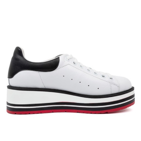 SIOBHAN SNEAKERS IN WHITE/ BLACK TUMBLE LEATHER - Picture 4 of 11